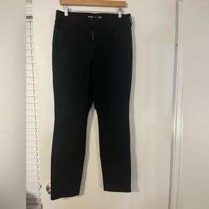 Old Navy Black High Rise Straight Jeans. Size 12. NWOT.